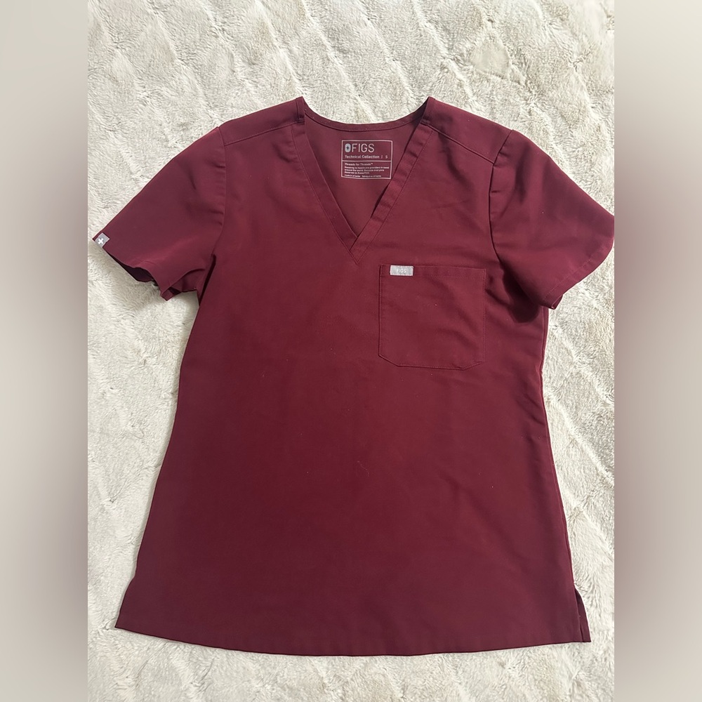 Catarina One-Pocket Scrub Top™